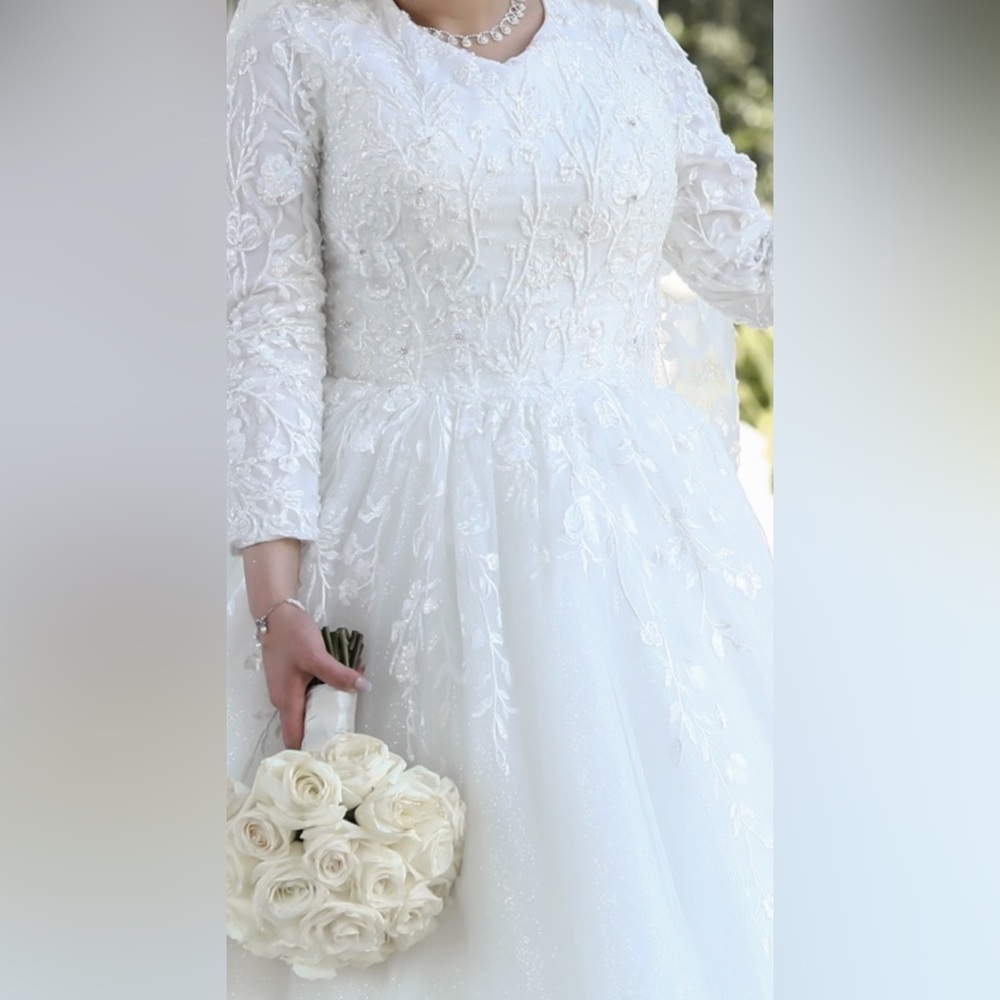 Modest Wedding Dress + Veil - Picture 8 of 8